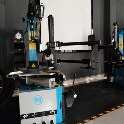 Machine automatique de changement de pneus 380V largeur 460 mm pour petites et moyennes voitures