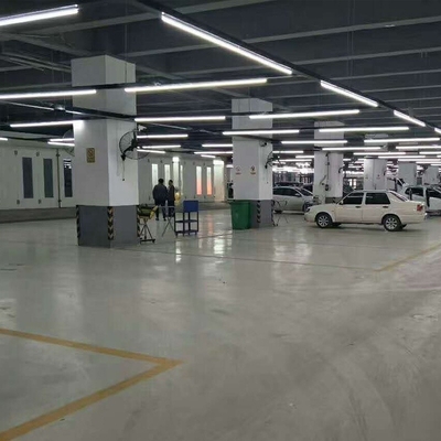 Appareil de pulvérisation automobile de type debout pour la peinture propre et précise