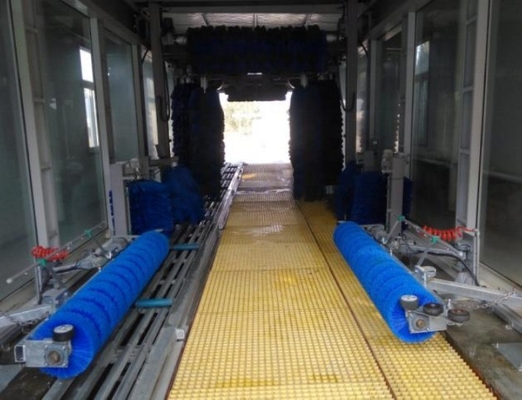 Machine de lavage de voiture en acier inoxydable en tunnel entièrement automatique pour voiture Jeep Coach à moins de 10 places
