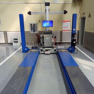 220v 80kg Machine d'alignement de pneus Contrôle par ordinateur avec anti-interférence