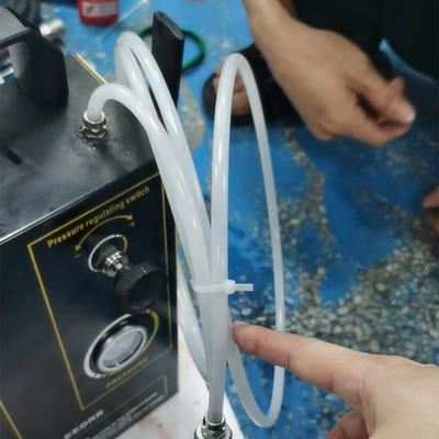 Machine automatique d'échange de fluide de freinage pour un fonctionnement en douceur et un freinage sûr