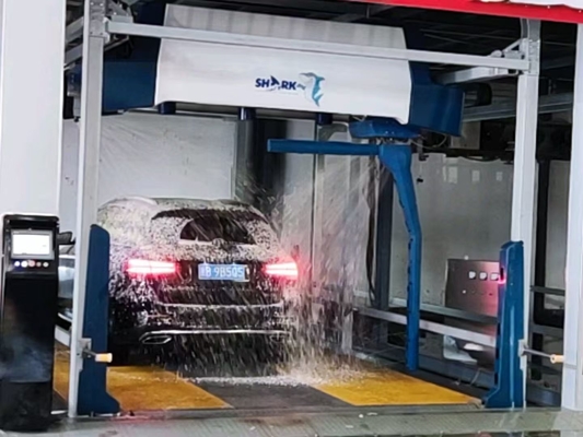 Deux axes en mouvement sans contact Système automatique de lavage de voiture à osmose inverse Systèmes automatiques de lavage de voiture