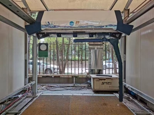 Deux axes en mouvement sans contact Système automatique de lavage de voiture à osmose inverse Systèmes automatiques de lavage de voiture