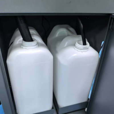 Machine de vidange et de nettoyage d'huile de transmission entièrement automatique pour automobiles