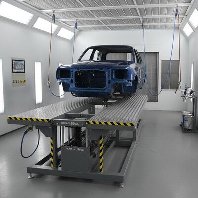 Cabine de peinture automobile avec hauteur de banc réglable de 40 cm à 118 cm, base à structure en acier de 300 mm et composants de contrôle Schneider