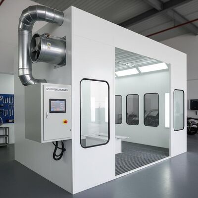 Cabine de peinture professionnelle pour voiture avec brûleur diesel G10, panneau de commande numérique et ventilateur d'extraction à haute efficacité pour la peinture automobile